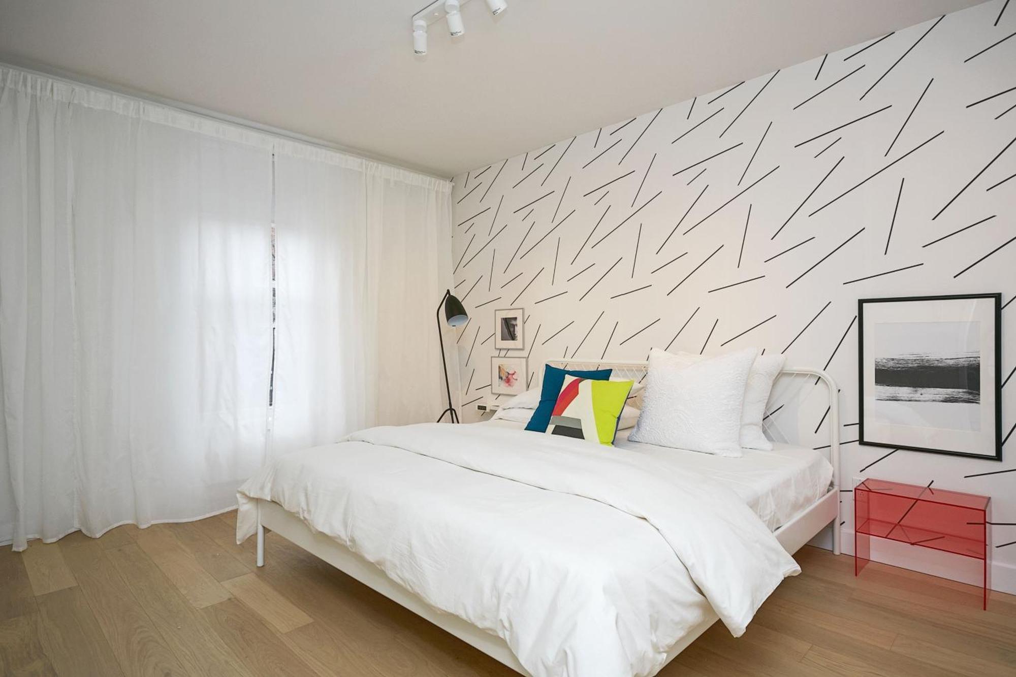 Explore Montreal From Sleek Contemporary Apartment By Den Stays Chambre photo